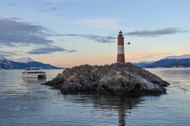 Sailing the Beagle Channel